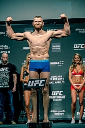 UFC Krakow 2015 - Weigh-ins